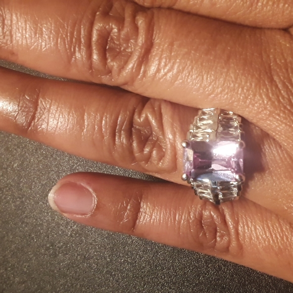 Vintage Lavender Glass Stone & Clear Cubic Zirconia Stones Silver Tone Ring, 9 - Picture 6 of 10